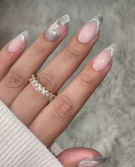 Sliver Nails, Nye Nails, Glittery Nails, Latest Nail Art, Star Nails, Nails Desing, Silver Nails, Prom Nails, Dream Nails