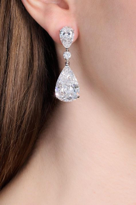 Highly Important pair of diamond pendent earrings | Magnificent Jewels and Noble Jewels | 2023 | Sotheby's Classic Diamond Earrings, Detachable Pendant, Magnificent Jewels, Pear Earrings, Diamond Pendent, Bangles Jewelry Designs, Jewelry Boards, Diamond Earring, Gemstone Jewellery