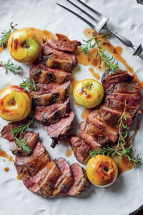 This smoked duck breast recipe incorporates an apple brandy caramel to create the ultimate comfort food meets duck recipe.#duckrecipes #duckbreasts #duckbreastrecipes #comfortfood Anniversary Dinner Ideas, Savory Apple Recipes, Smoked Duck, Fall Apple Recipes, Apple Slaw, Duck Breast, Sweet Potato And Apple, Apple Brandy, Gala Apples