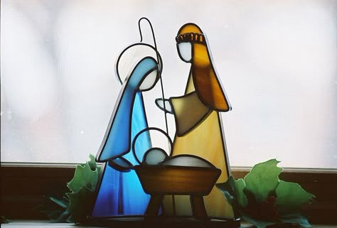 Stained Glass Nativity by grandpaspix, via Flickr Stained Glass Nativity, Nativity Decor, Christmas Stained Glass, Stained Glass Ornaments, Stained Glass Jewelry, Nativity Sets, Glass Craft, Nativity Ornaments, Stained Glass Christmas