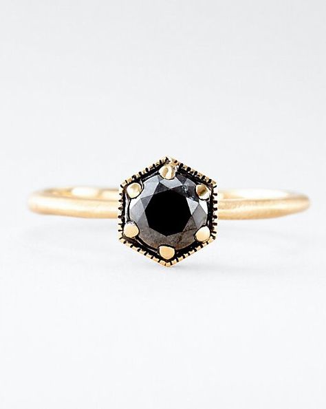 Wedding Jewelry Ideas, Black Diamond Halo Ring, Engagement Rings 101, Satomi Kawakita, Rose Gold Stud Earrings, Oval Cut Diamond Rings, Bridal Jewellery Inspiration, Black Diamond Bands, Ladies Jewellery