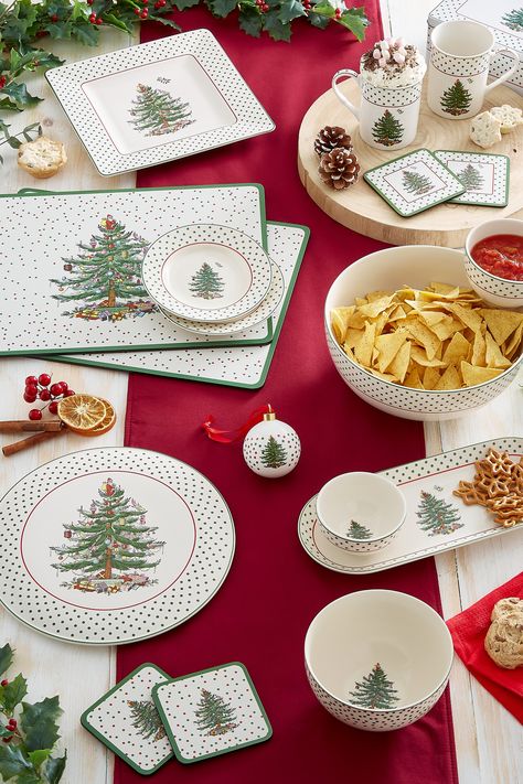 Playful, yet nostalgic 🎄 Add a touch of whimsy to your Christmas table with Spode Christmas Tree Polka Dot, full of festively colored polka dots surrounding our iconic tree. Christmas Themed Desserts, Holiday Bakes, Dot Cake, Tidbit Plates, Polka Dot Cakes, Open Cabinet, Crafty Decor, Kitchen Plate, Chip And Dip