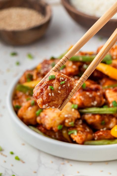 Panda Express Sesame Chicken Recipe - Simple Copycat Recipes Panda Express Sesame Chicken Recipe, Copycat Panda Express Teriyaki Chicken, Panda Express Sesame Chicken, Panda Express Black Pepper Chicken Copycat Recipes, Copycat Panda Express Honey Sesame Chicken, Panda Recipes, Panda Express Honey Sesame Chicken, Copycat Panda Express Orange Chicken, Honey Sesame Chicken Recipe