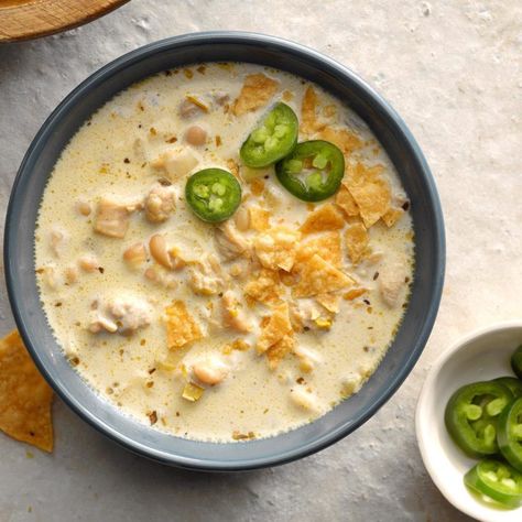 Best White Chicken Chili Recipe, Creamy White Chili, White Chili Recipe, Chicken Corn Chowder, Lafayette Indiana, White Chili, White Chili Chicken Recipe, Cheeseburger Soup, Best Soup Recipes