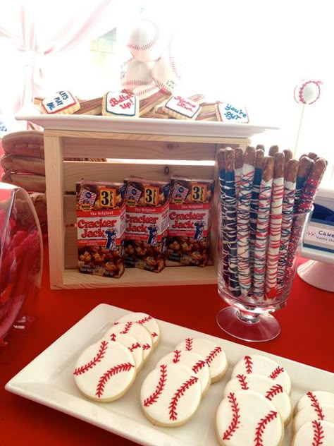 Baseball Themed Baby Shower  Photo 6 of 11: Baseball / Baby Shower/Sip & See "Baby Christian " | Catch My Party Baseball Baby Shower Theme, Fiesta Shower, Baseball Theme Party, Sports Baby Shower, Boy Baby Shower Ideas, Baseball Birthday Party, Baseball Party, Baseball Theme, Baseball Birthday