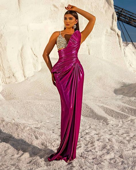 To order this exquisite gown, please DM us at @reineecouture. --- This gown exemplifies haute couture elegance, designed to make a striking impact at any formal occasion. Here’s what sets it apart: **Material**: Made from opulent satin-like fabric, the gown boasts a refined sheen that amplifies its luxurious look. **Design**: The off-the-shoulder silhouette is complemented by elegantly draped straps, adding a sophisticated touch. **Bodice**: A ruched bodice enhances the gown’s texture an... Custom Made Dresses, Purple Evening Dress, Strapless Evening Gowns, Silver Gown, Exquisite Gowns, Red Gowns, Ruched Bodice, Flowing Skirt, Corset Dress