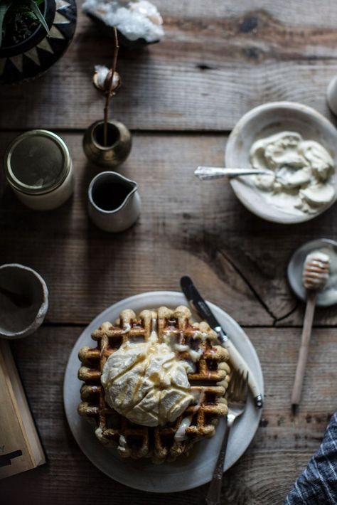 Earl grey waffles + whipped honey cream by Beth Kirby of Local Milk Blog. Homemade buttermilk brown sugar waffles with warm vanilla and a recipe for a quick and easy sweetened honey cream. The waffles are made with a waffle iron and are perfect for a weekend breakfast or brunch! Carrot Cake Waffles, Earl Gray Tea, Buttermilk Waffles, Waffle Machine, Whipped Honey, Honey Cream, Local Milk, Waffle Iron, Waffle Recipes