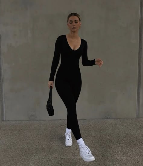 Black Sporty Jumpsuit Outfit, Black Onesie Outfit Women, Spandex Jumpsuit Outfit, Outfits Con Jumpsuit, Outfit With Air Forces, Jumpsuit And Sneakers Outfit, Tight Jumpsuit Outfit, Full Bodysuit Outfit, Black Full Bodysuit