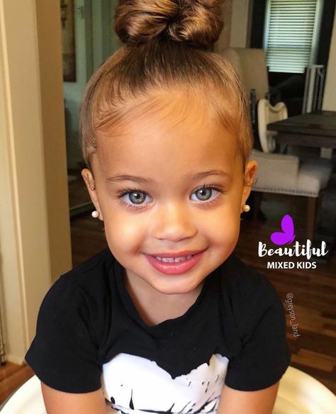 Mixed Kids Hairstyles, Mix Baby Girl, Easy Hairstyles For Kids, Cute Mixed Babies, Cute Black Babies, Beautiful Black Babies, Mixed Kids, Foto Baby, Mixed Babies