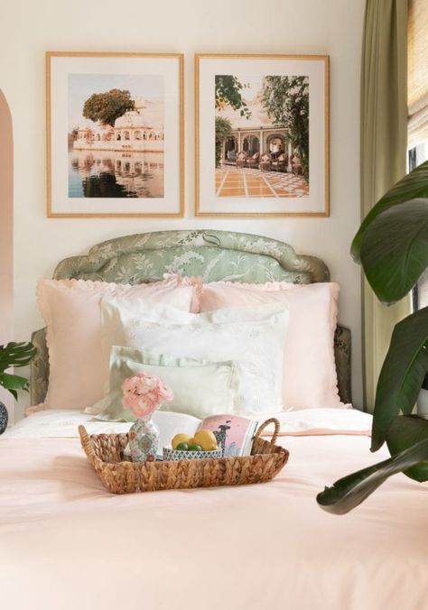 A Palm Beach Apartment by Danielle Rollins - The Glam Pad Coziest Bed, Stephanie Hill, Estilo Charleston, Custom Upholstered Headboard, The Style Bungalow, Floating Headboard, Danielle Rollins, Bedroom Things, Interiors Bedroom