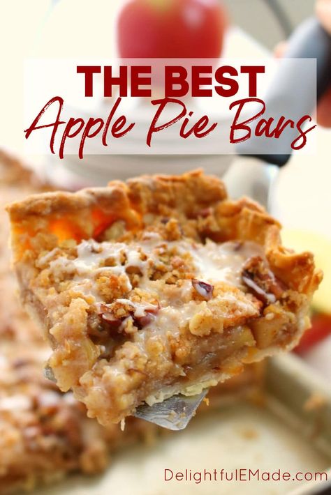 Dutch Apple Pie Bars - Apple Pie Bars with Streusel Topping! Dutch Apple Pie Bars, Apple Pie Bars Recipe, Apple Dessert Recipes Easy, Apple Pastry, Apple Pie Recipe Easy, Apple Salad Recipes, Dutch Apple Pie, Pie Bar Recipes, Apple Pie Bars