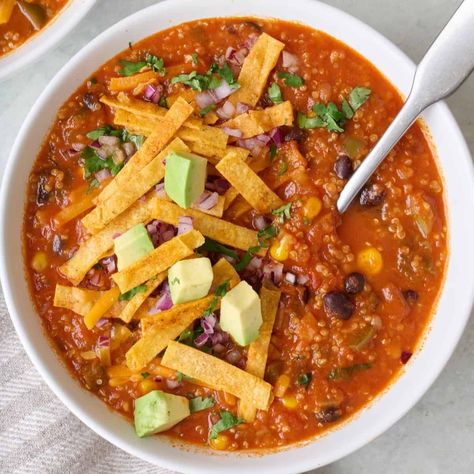 Vegetarian Tortilla Soup {One Pot Recipe!} - FeelGoodFoodie Vegetarian Mexican Soup, Enchilada Soup Vegetarian, Mexican Soup Vegetarian, Tortilla Soup Vegetarian, Tortilla Soup Vegan, Vegetarian Taco Soup Recipe, Spicy Tortilla Soup, Veggie Tortilla Soup, Vegetable Tortilla Soup