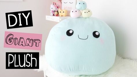 DIY Giant Pillow Sewing Project Plushies Diy, Giant Plush, Easy Room Decor, Pouch Diy, Kawaii Diy, Pillow Room, Craft Tutorial, Diy Pillows, Plush Pillow