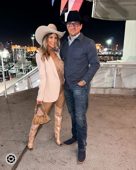 2023 Nfr Outfits, Las Vegas Nfr Outfits, Nfr Fashion 2023, Vegas Nfr Outfit Ideas, Rehearsal Dinner Guest Outfits, Nfr Outfits For Vegas, Nfr Outfits For Vegas Cowgirl Fashion, Texas Cowgirl, Nfr Outfits