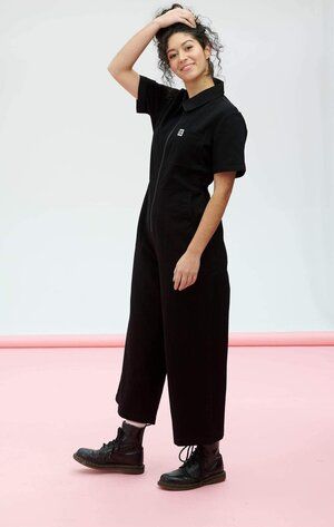 All in ones and how to wear — Anna Cascarina Boiler Suit Outfit, Comfy Clothing, Set Outfits, Boiler Suit, Dungarees, Fall Winter Outfits, Comfy Outfits, Festival Outfits, Baby Fashion