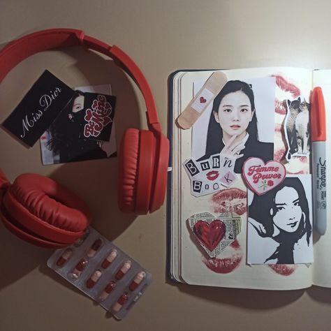 Jisoo Journal Ideas, Jisoo Journal, Kpop Journal Ideas, Learning Diary, Ideas Bullet Journal, Kpop Journal, Bullet Journal Ideas, Miss Dior, Kim Jisoo