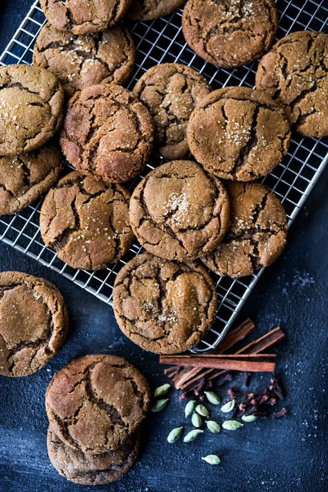 Spicy Chai Molasses Cookies are soft and chewy on the inside and crispy on the edges. Seasoned with chai spices, these take old-fashioned Molasses Cookies to whole other level! #molassescookies #chaicookies #christmascookies Old Fashioned Molasses Cookies, Chai Recipes, Feasting At Home, Chewy Molasses Cookies, Chai Spices, Ginger Molasses Cookies, Molasses Cookies, Chai Spice, Spice Cookies