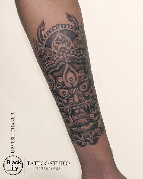 •Traditional Kaal Bhairav tattoo design. . 🤫Get this unique tattoo from @bunty_thakur20 👇Book your Appointments👇 ✉️ DM us - @blacklily_tattoo 📞+91 9824420798 #kalbhairav #trendingreels #trendingaudio #trending #traditionaltattoo #traditional #blacklily_tattoo #vadodara #halol #godhra #gujrat #india Kaal Bhairav Tattoo, Bhairav Tattoo Design, Bhairav Tattoo, Lily Tattoo, Hand Tattoos For Guys, Unique Tattoo, Traditional Tattoo, Tattoo Studio, Tattoo Design