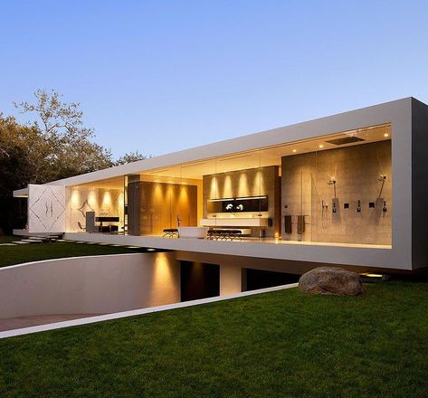 The Glass Pavilion by Steve Hermann Glass Pavilion, A Modern House, Modern Minimalist House, Pavilion Architecture, Luxury Garage, Architecture Model Making, Minimalist House Design, Residential House, Minimalist Architecture