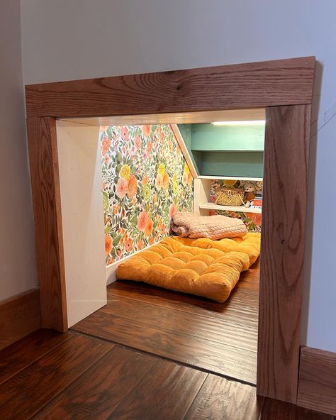 Under The Stairs Bed, Understairs Cubby Ideas, Rooms Under Stairs, Under Stairs Meditation Nook, Attic Nook Ideas, Small Hidden Room Ideas, Doorway Under Stairs, Under Stairs Closet Reading Nook, Understairs Reading Nook Ideas