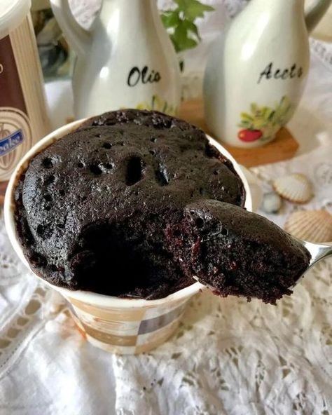 Weight Watchers Zero Point Chocolate Mug Cake Mug Dessert Recipes, Mug Bread, Low Cal Desserts, Mug Dessert, Microwave Mug Recipes, Mug Desserts, Mug Cake Recipes, Protein Ice Cream Recipes, Mug Food