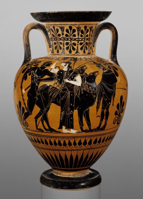 Attic Black-Figure Neck Amphora; Attributed to Leagros Group (Greek (Attic), active 525 - 500 B.C.); Athens, Greece; about 510 B.C.; Terracotta; 30.2 cm (11 7/8 in.); 86.AE.80; J. Paul Getty Museum, Los Angeles, California Ancient Greek Pottery, Istoria Artei, Ancient Greek Art, Greek Pottery, Greek Vases, Black Figure, Ancient Pottery, Getty Museum, Roman Art