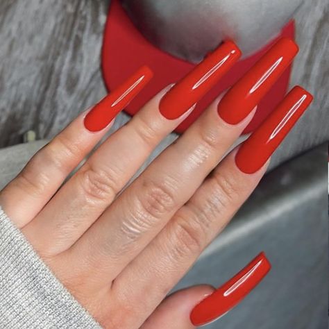 Fake Nail Kits 24 pieces glossy fake glue on nails (Big Red) Red Press On Nails, Long Red Nails, Dark Red Nails, Press On Nails Long, Nails Glossy, Fun Nail Colors, Long Press On Nails, Solid Color Nails, Nail Color Trends