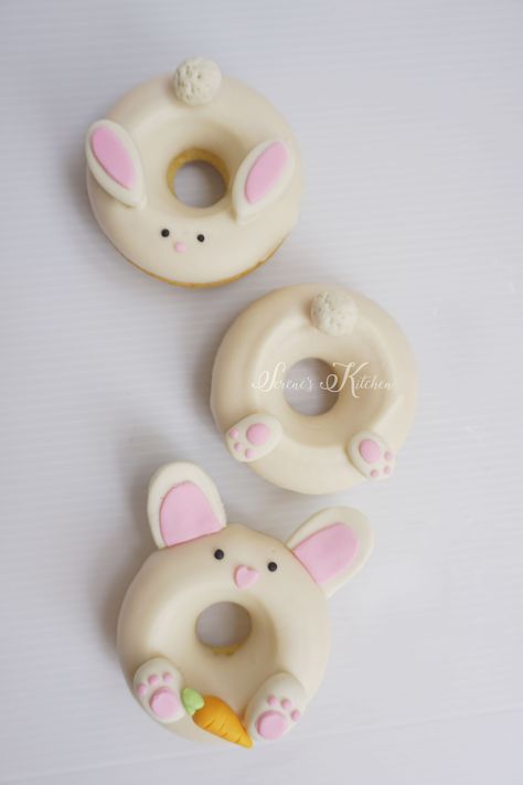 Easter Donuts Decoration, Easter Doughnut Ideas, Easter Mini Donuts Ideas, Fancy Donuts Ideas, Donuts Design Ideas, Easter Donuts Ideas, Cute Donut Decorating Ideas, Decorated Donuts Ideas, Donuts Decorating Ideas