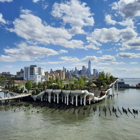 Hudson River Park, Hudson River New York, Outsiders Musical, Heatherwick Studio, West Village Nyc, Artificial Island, New York Outfits, Meatpacking District, Stray Cats