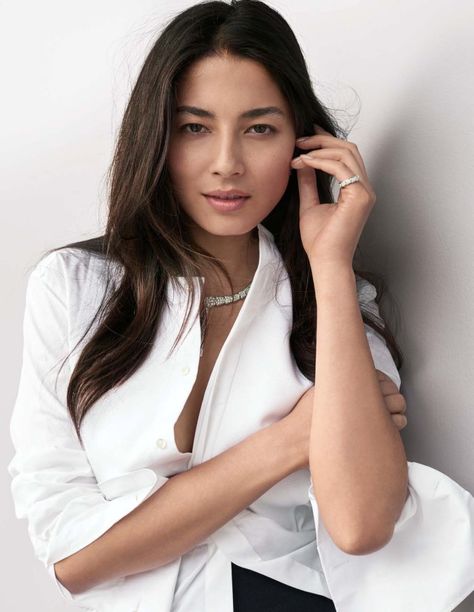 Jessica Gomes, Western Glam, Star Actress, Australia Fashion, Img Models, Cute Bikinis, Fashion Editor, Green Hair, Fashion 2017