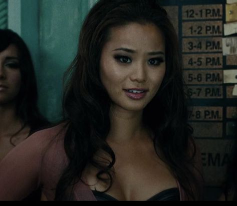 Celebrities With Glasses, Ideal Makeup, Jamie Chung, Sucker Punch, Trashy Y2k, Incubus, Cute Makeup Looks, Costume Drama, Girl Next Door