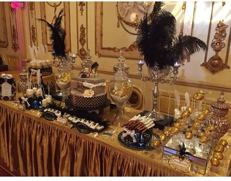 Masquerade Masquerade Food, Masquerade Homecoming, Masquerade Ball Party, Food Set Up, Gatsby Party, Table Set Up, Food Table, Masquerade Ball, 50th Birthday