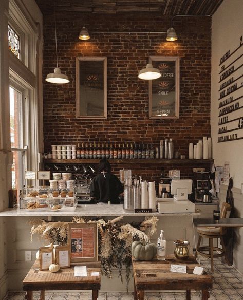 Dream Coffee Shop, Coffee Shop Vibes, Opening A Coffee Shop, Small Coffee Shop, Coffee Shop Business, Coffee Shop Interior Design, Bookstore Cafe, Dream Cafe, Cozy Coffee Shop