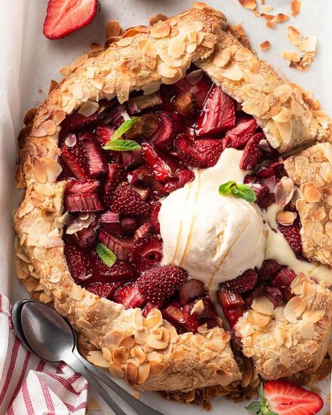 Strawberry Rhubarb Galette on the feedfeed Strawberry Rhubarb Galette, Desserts For Work, Rhubarb Galette, Strawberry Galette, Galette Recipes, Best Rhubarb Recipes, Savory Tarts, Galette Recipe, Pie Crumble