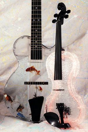 Cool Fish Tanks, Instruments Art, Cool Fish, Band Geek, Fotografi Vintage, Lindsey Stirling, Musical Art, Guitar Art, Guitar Design