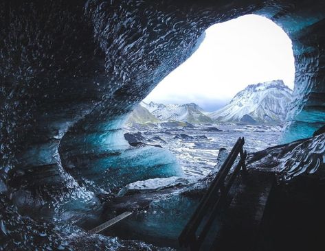 Ice Cave Iceland, Norway Hotel, Norway Landscape, Ice Caves, Dragon Glass, Old Country Churches, Cave Tours, Ice Cave, Snow Ice