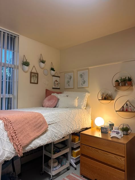 Wood Furniture Room Ideas, Mini Fridge Under Dorm Bed, Dorm Room Inspo Cozy, Dorm Inspo Cozy Pink, Dorm Inspo Cozy Double, Dorm Tv Set Up, Floral Dorm Room Ideas, College Dorm Room Ideas Cozy, Pink And Green Dorm Room