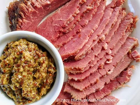 Salted Beef Recipe, Baked Corned Beef, Salt Beef, Slow Cooker Corned Beef, Corned Beef Brisket, Corned Beef Recipes, Corn Beef And Cabbage, Best Slow Cooker, Beef Recipe