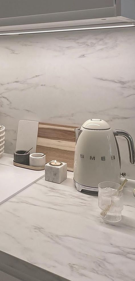 Smeg Aesthetic Kitchen, Smeg Aesthetic, Corner Aesthetic, Smeg Appliances, Aesthetic Kitchen, Pics Inspo, Coffee Corner, Kitchen Cabinet Organization, Dream House Interior