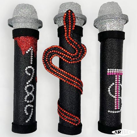 Taylor Swift Theme Birthday Gift, Diy Microphone Craft, Taylor Swift Things To Make Diy, Taylor Swift Camp Ideas, Taylor Swift Stuff To Make, Crafts For Swifties, Cute Taylor Swift Crafts, Taylor Swift Themed Crafts, Taylor Swift Diy Crafts Easy