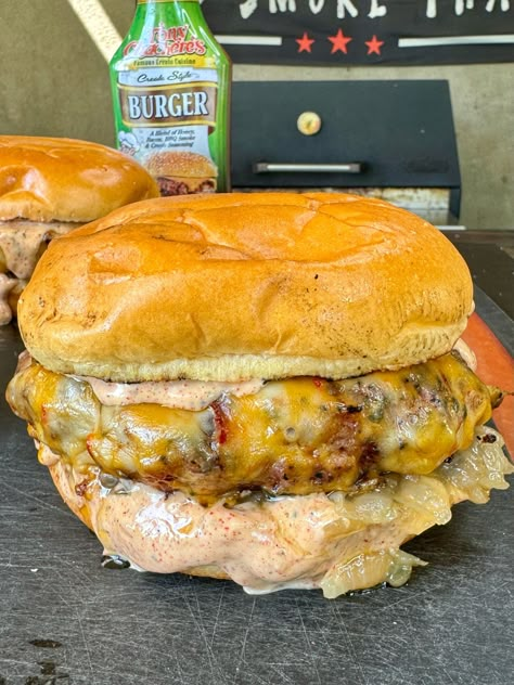 Smoked Cajun Burgers, Cajun Hamburger Recipes, Smoked Chicken Burgers, Smoked Burgers Electric Smoker, Cajun Ground Beef Recipes, Tony Chachere Recipes, Cajun Sandwiches, Tavern Burger Recipe, Cajun Burger Recipe