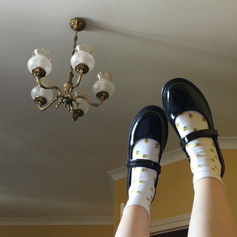 Doctor Martens Aesthetic, Cute White Socks, Dr Martens Aesthetic, Swaggy Shoes, Doctor Martens, Doc Martens Shoes, Aesthetic Socks, Old Hotel, Shoes Model