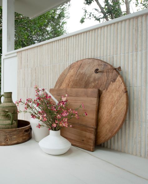 Our Channelle Travertine mosaic is looking particularly special here in this outdoor splashback ❤️ The Channelle mosaics bring a warmth and texture to a space that's amplified with the three-dimensional element, creating a ribbed look. A hot tip to keep in mind for anyone considering a natural stone product like this mosaic... being a natural product, it requires a little extra tender love and care. We suggest sealing the mosaics prior to grouting and ensuring you adhere to a regular mainte... Caesarstone Porcelain, Benchtop Colours, Warm Whites, Caesarstone Quartz, Warm Browns, Tender Love, Beaumont Tiles, Color Catalog, Kitchen Splashback