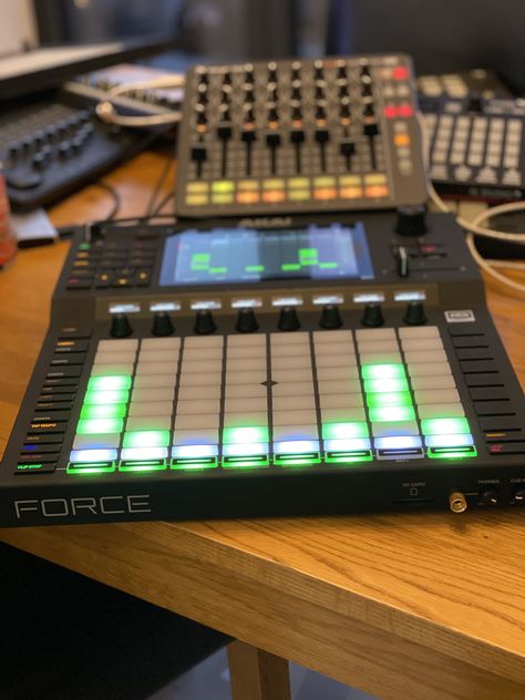 LAUNCHSYNC XL - COMING SOON  Oh, and di we mention we have a couple of these in the lab to see what were can come up with??  Adding physical faders and knobs that follow where the AKAI Force is focused WITH THE Novation LaunchControl XL  #AKAI #Novation #Ableton #AbletonLive #Push #Force #LaunchPad #LaunchControl #Behringer #Korg #NativeInstruments Home Windows, Native Instruments, Ableton Live, Audio Music, December 4, Windows 7, Windows 10, Physics, Dj