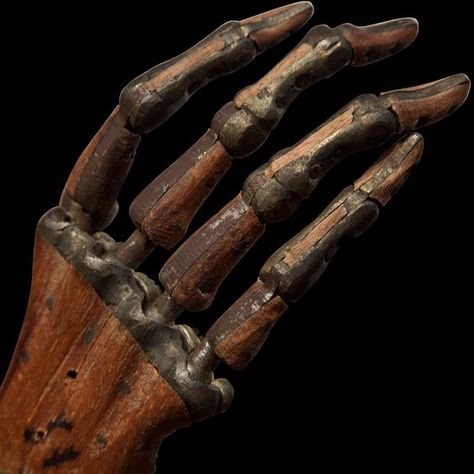 Wooden prosthetic hand, c. 1800 Show Of Hands, Medical Photos, Vintage Medical, Post Mortem, Artist Models, Skeletal, Wooden Hand, Memento Mori, Stop Motion