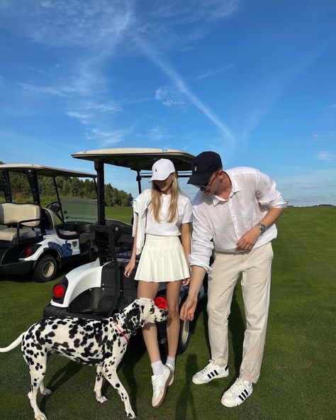 Cute Golf Outfit, Golf Inspiration, Couple Fits, Super Rich Kids, Luxury Lifestyle Dreams, Estilo Preppy, Old Money Style, Future Lifestyle, Sporty And Rich