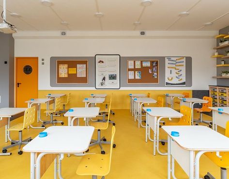 Kumon Classroom, School Interior Design Classroom, School Classroom Design, Education Design Interior, Architecture Photography Buildings, Kindergarten Interior, Classroom Interior, School Building Design, Tuition Centre