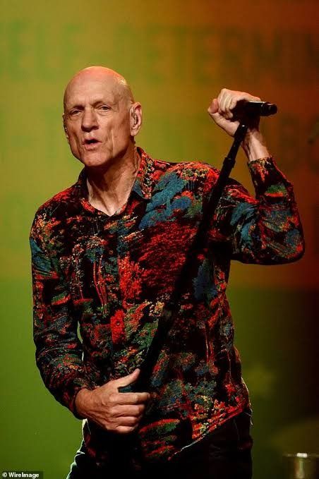 Midnight Oil front man Peter Garrett takes remarkable SWIPE at Taylor Swift: 'She's not setting a good example' Midnight Oil, Concert Tickets, Sit Up, Taylor Swift, Swift