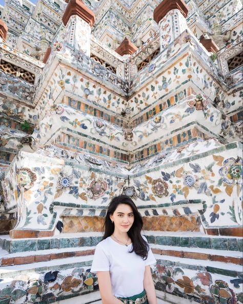 Bangkok Outfit, Bangkok Photos, Thailand Pictures, Thailand Outfit, Thai Travel, Ayutthaya Thailand, Wat Arun, Ootd Poses, Davika Hoorne