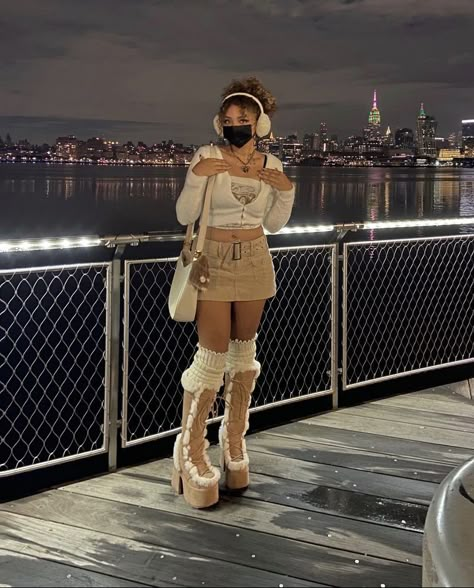 Demonia Winter Outfit, Demonia 311 Outfit, Bimbocore Outfits Winter, Brown Demonia Boots Outfit, Demonia Aesthetic, Fluffy Demonia Boots Outfit, Camel Demonia Outfit, Winter Bimbocore Outfits, Demonias Outfit Ideas